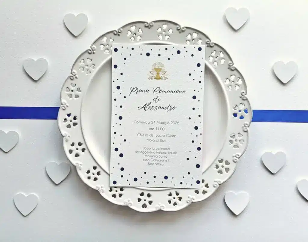 invito comunione per bambino con pois blu
