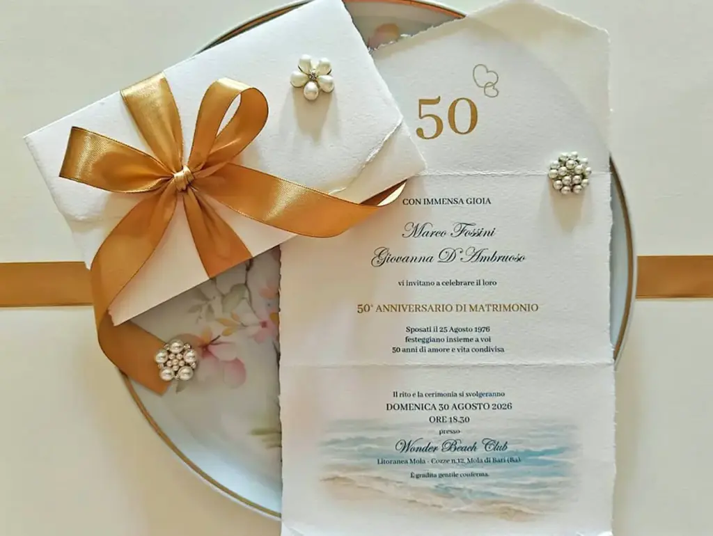 invito per anniversaio 50 anni di matrimonio in carta amalfitana con disegno acquerello